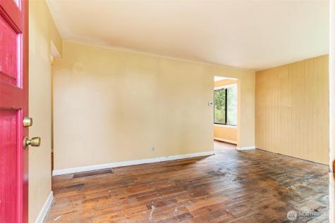 15620 5th Avenue NE Shoreline WA 98155