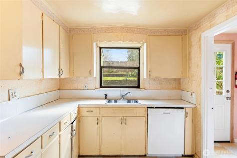 15620 5th Avenue NE Shoreline WA 98155
