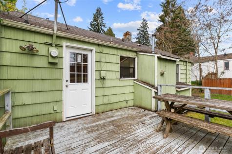 15620 5th Avenue NE Shoreline WA 98155