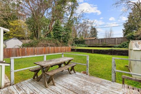 15620 5th Avenue NE Shoreline WA 98155