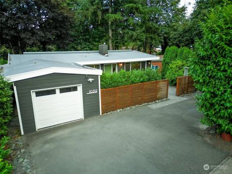 10312 35th Seattle WA 98125