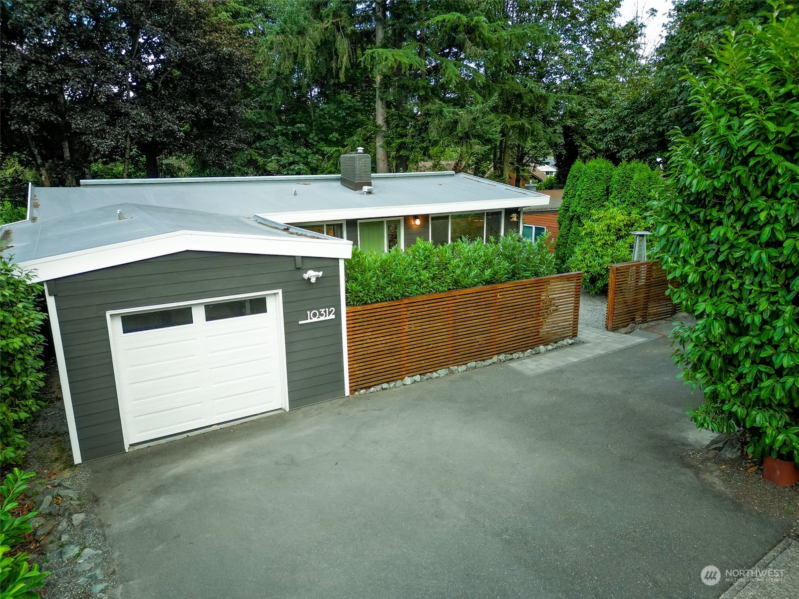 10312 35th Avenue Ne Seattle WA 98125