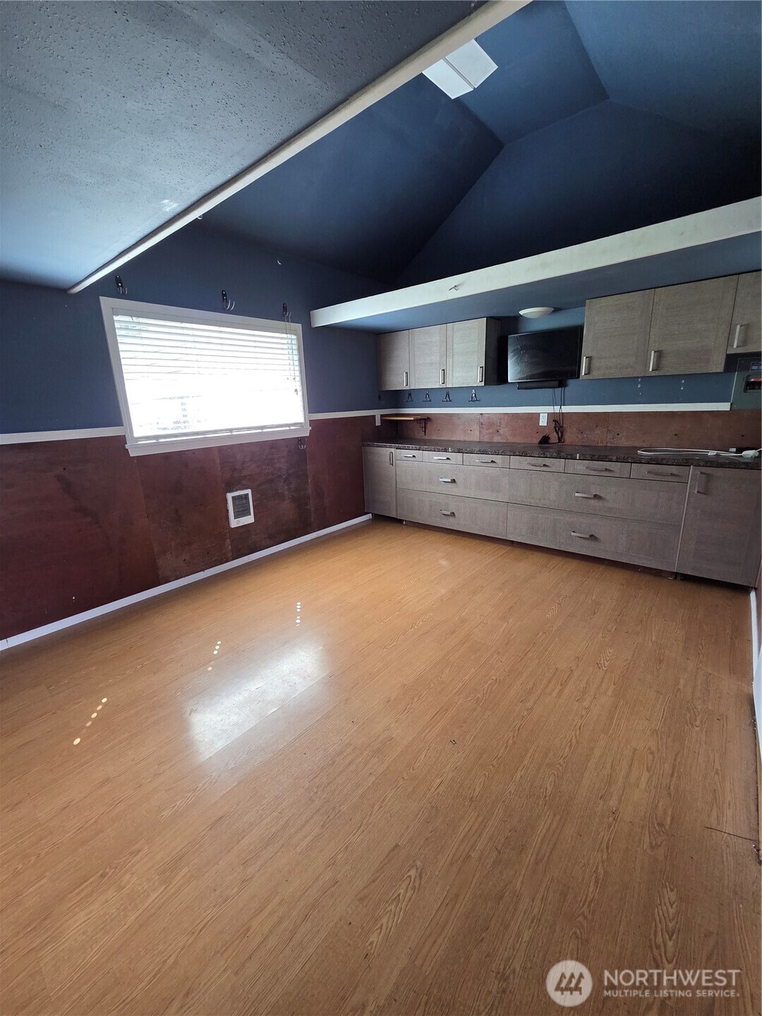 1207 E 121st Street Tacoma WA 98445