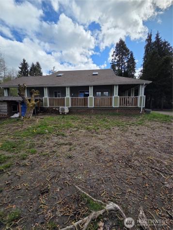 1207 E 121st Street Tacoma WA 98445