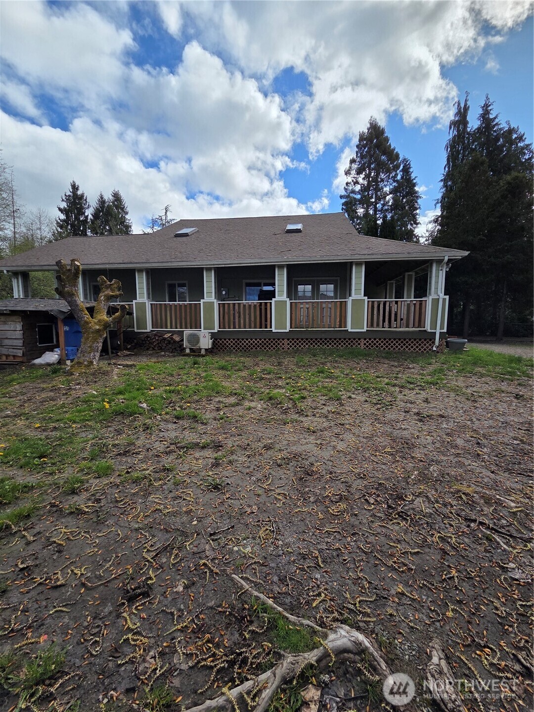1207 E 121st Street Tacoma WA 98445