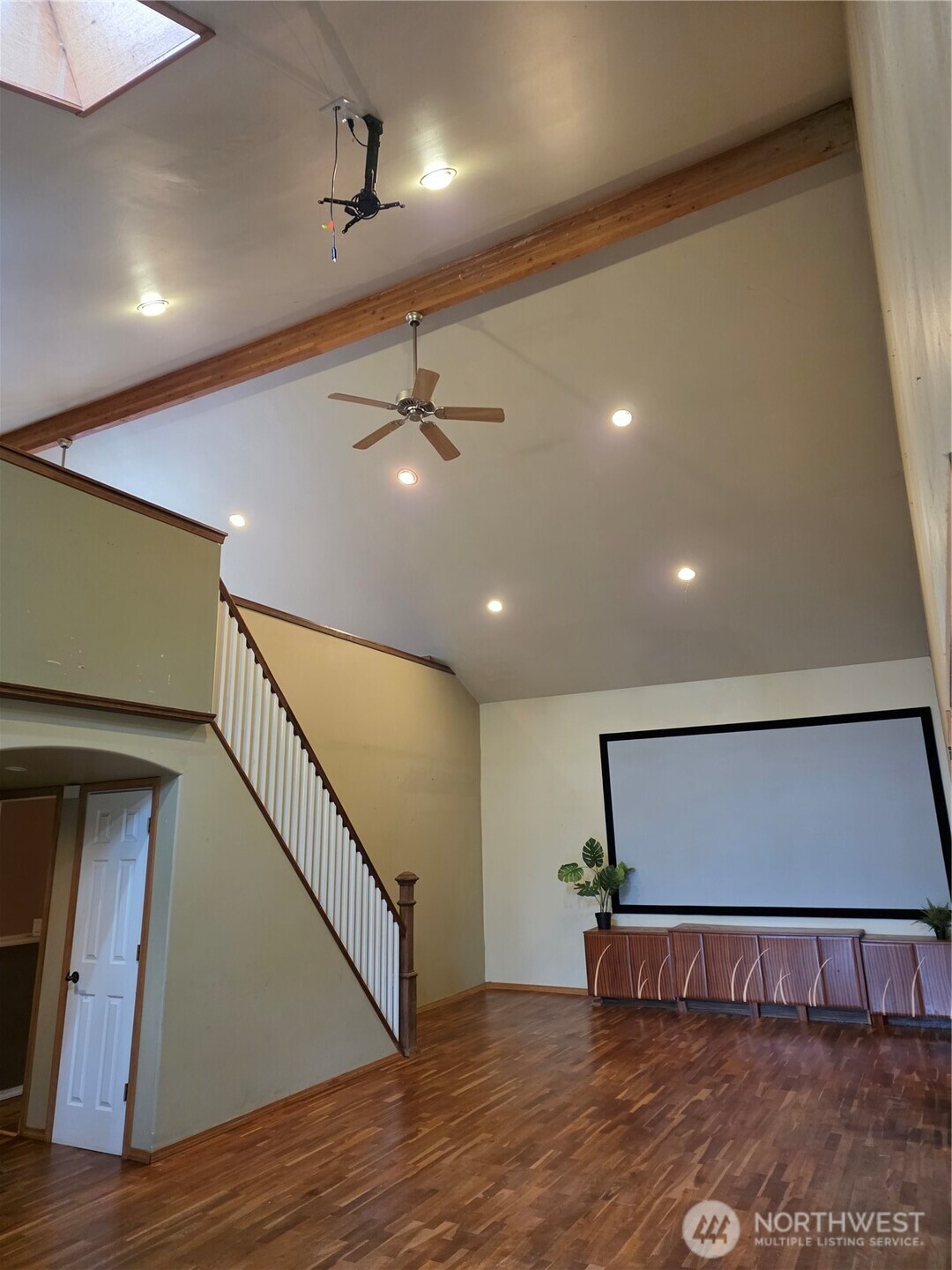 1207 E 121st Street Tacoma WA 98445