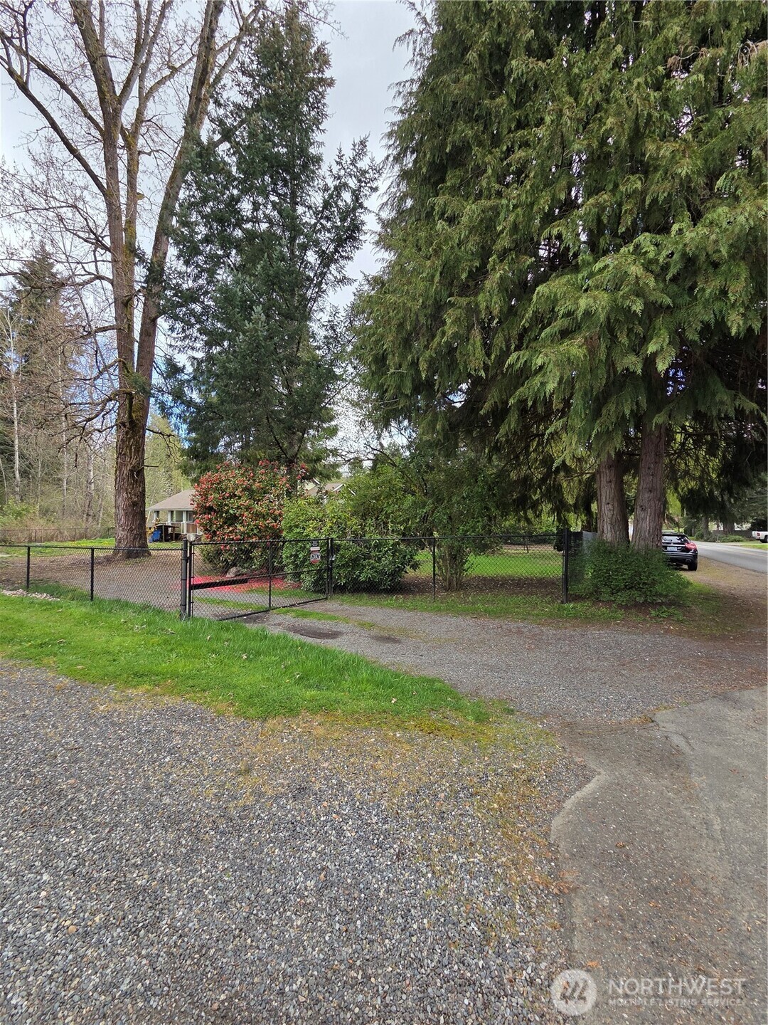 1207 E 121st Street Tacoma WA 98445