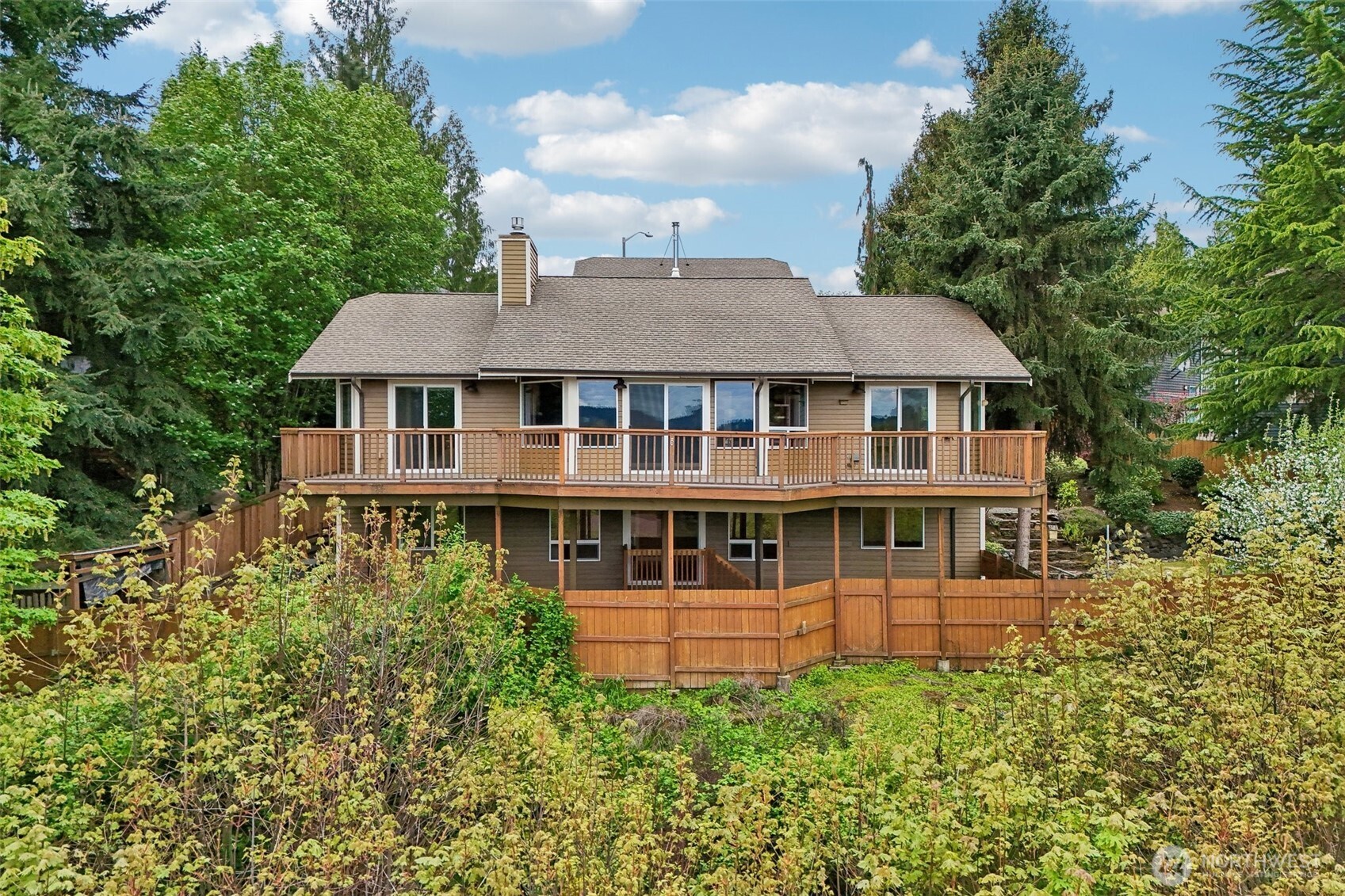 709 22nd Street SW Puyallup WA 98371