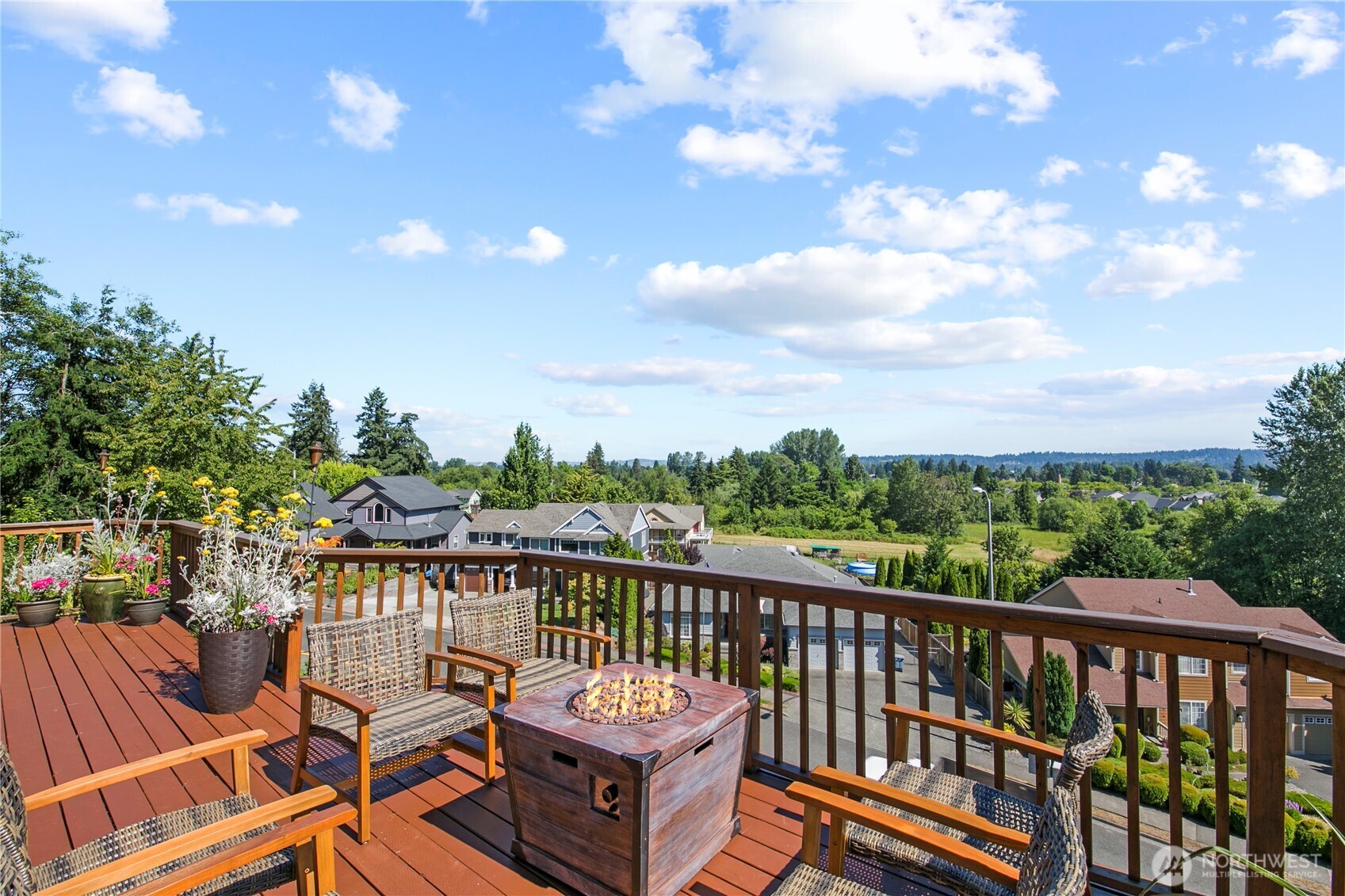 709 22nd Street SW Puyallup WA 98371