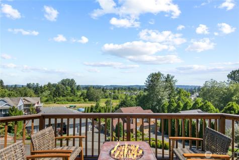 709 22nd Street SW Puyallup WA 98371
