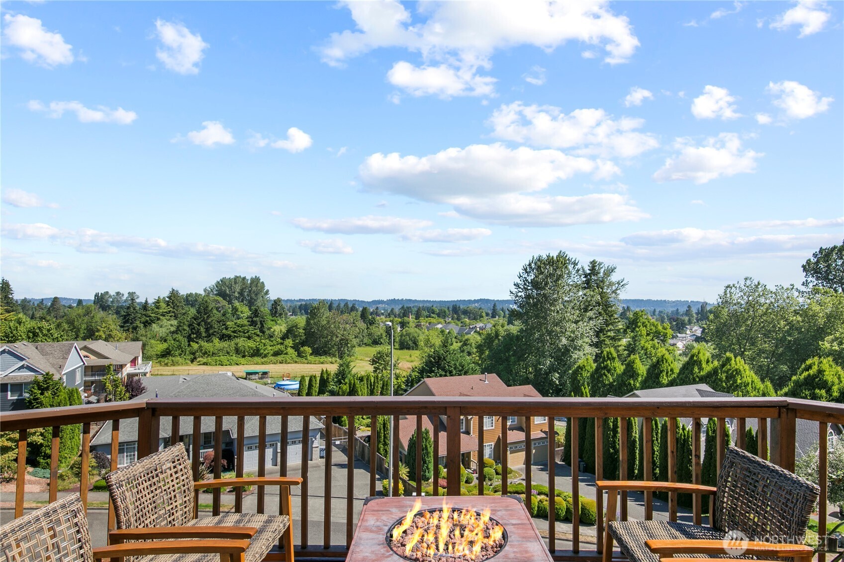 709 22nd Street SW Puyallup WA 98371