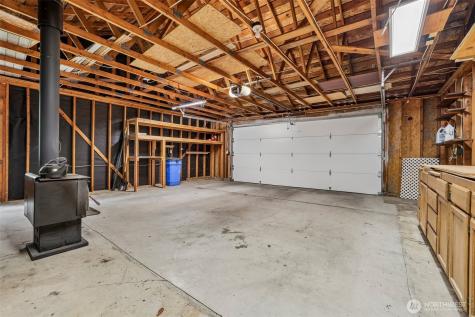 709 22nd Street SW Puyallup WA 98371
