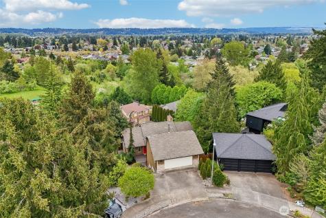 709 22nd Street SW Puyallup WA 98371