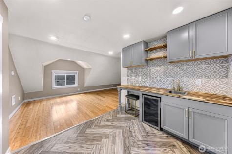 1418 Maple Street Everett WA 98201