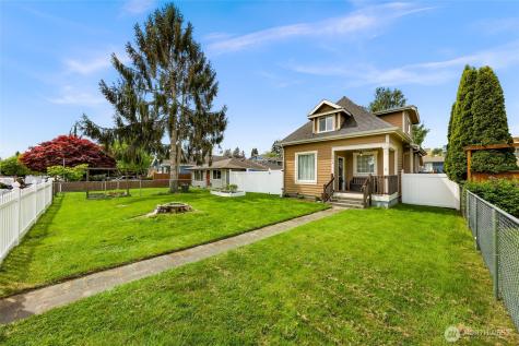 1418 Maple Street Everett WA 98201
