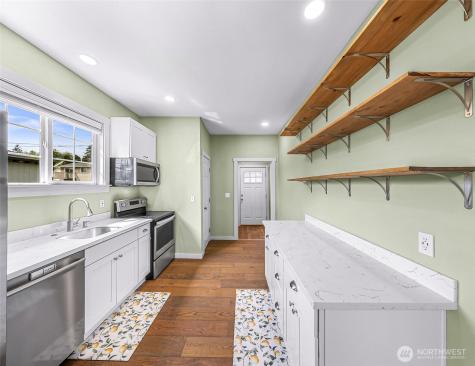 1418 Maple Street Everett WA 98201