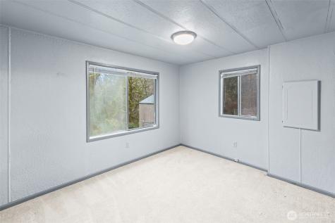 1251 SE Carl Pickle Drive Port Orchard WA 98366