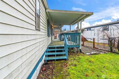 1251 SE Carl Pickle Drive Port Orchard WA 98366