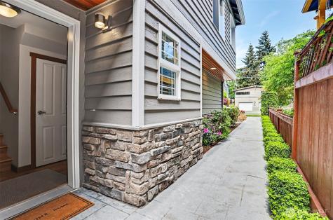 2447 NW 62nd Street Seattle WA 98107