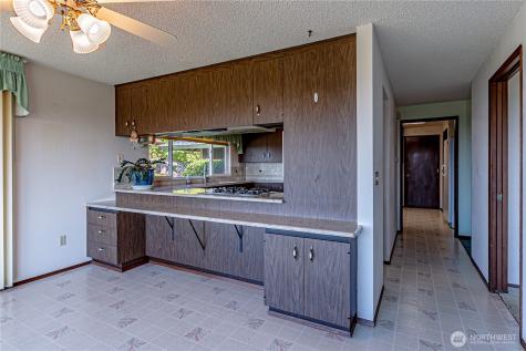 8926 51st Street W University Place WA 98467