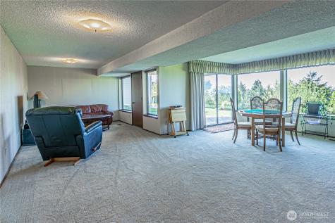 8926 51st Street W University Place WA 98467