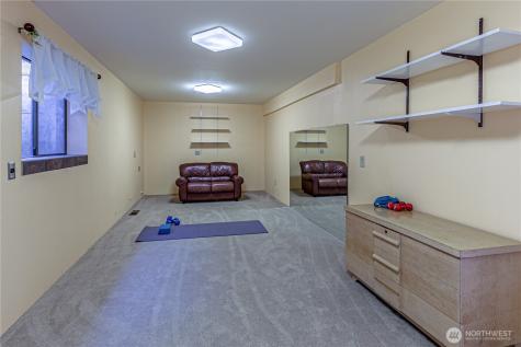 8926 51st Street W University Place WA 98467