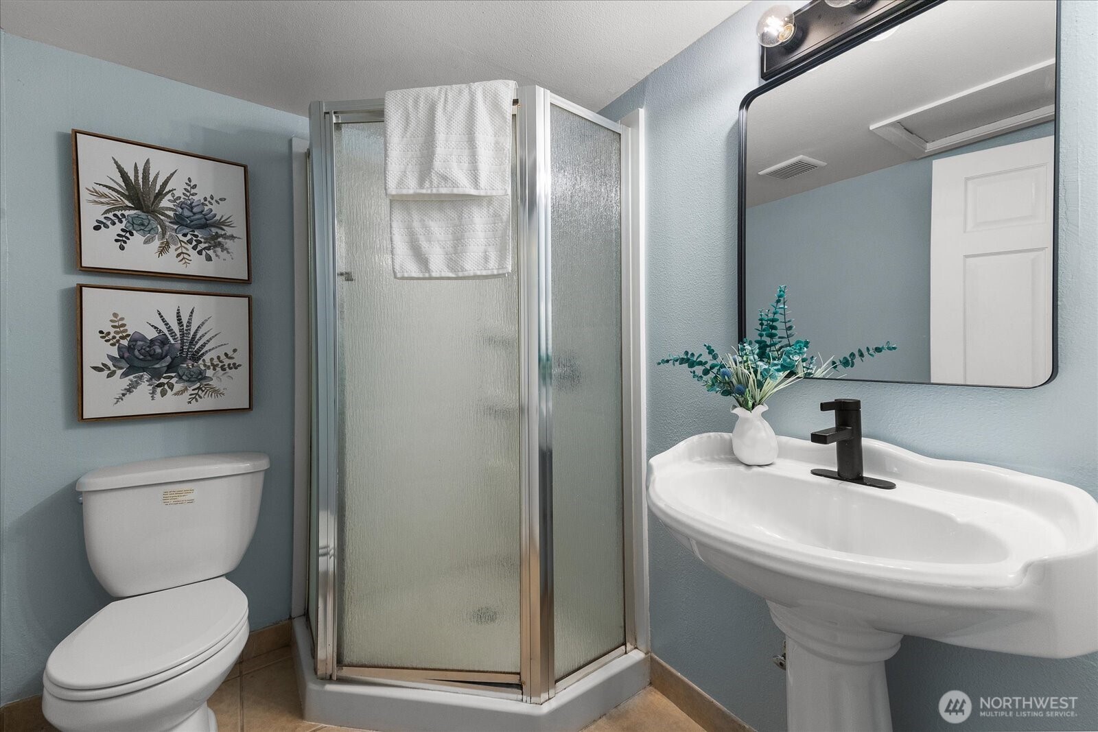 22320 93rd Place W Edmonds WA 98020