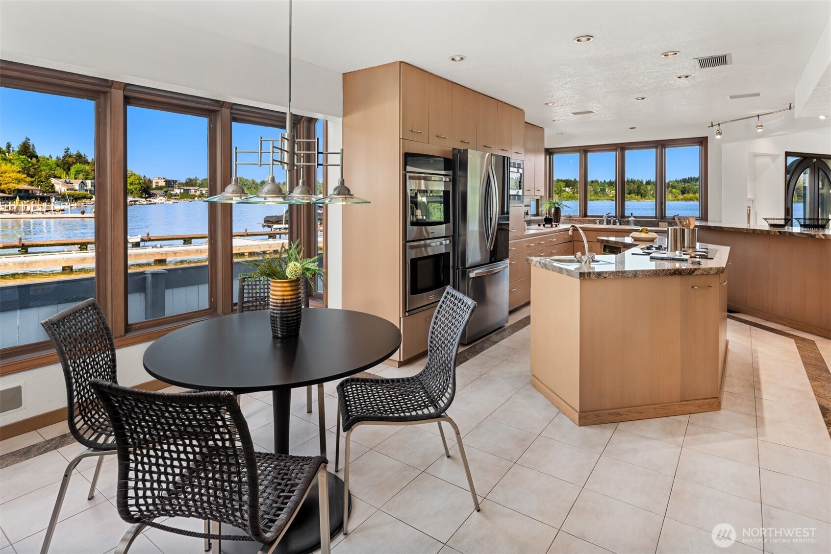 8503 NE Juanita Drive Kirkland WA 98034