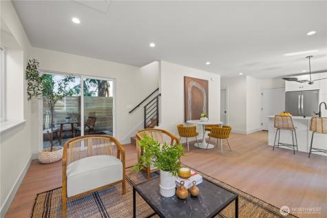 3022 NE 95th Seattle WA 98115