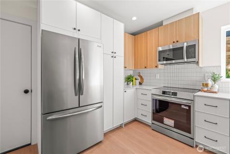 3022 NE 95th Seattle WA 98115
