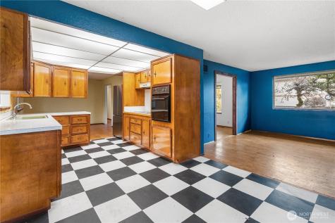 9139 Burnett Road SE Yelm WA 98597