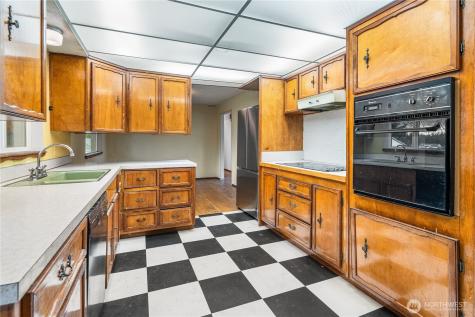9139 Burnett Road SE Yelm WA 98597