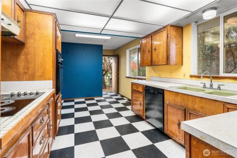 9139 Burnett Road SE Yelm WA 98597