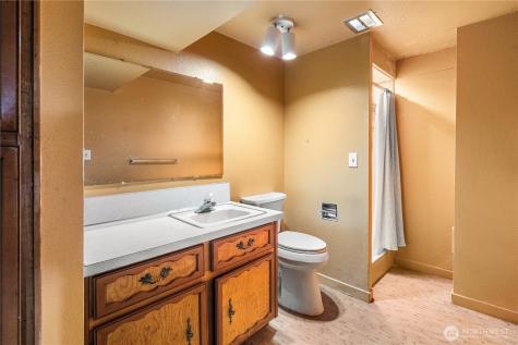 9139 Burnett Road SE Yelm WA 98597