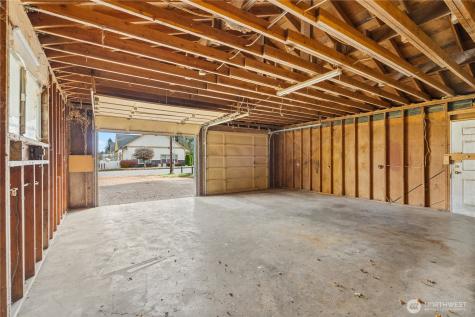9139 Burnett Road SE Yelm WA 98597