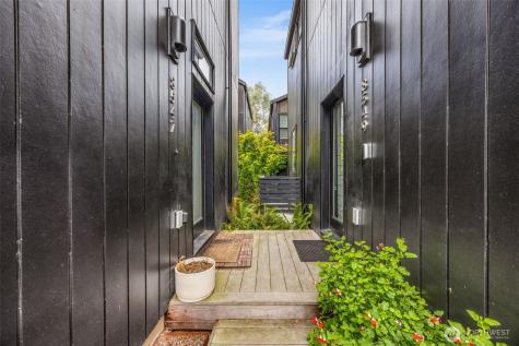 8547 Evanston Avenue N Seattle WA 98103