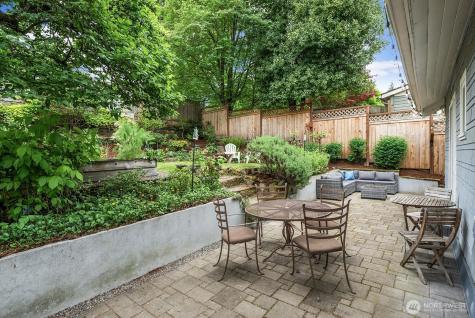 934 30th Avenue Seattle WA 98122