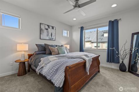 1344 6th Avenue NE Issaquah WA 98029