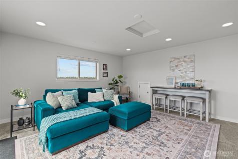 1344 6th Avenue NE Issaquah WA 98029
