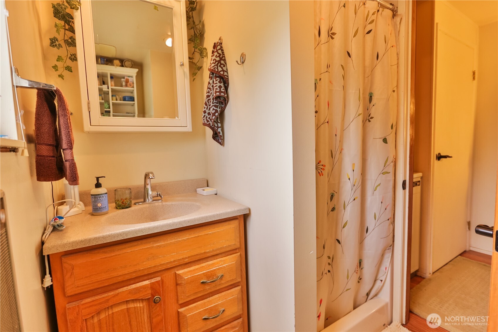 240 Mcfarland Creek Road Methow WA 98834