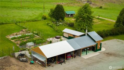 240 Mcfarland Creek Road Methow WA 98834