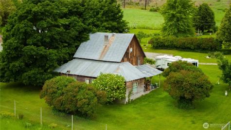 240 Mcfarland Creek Road Methow WA 98834