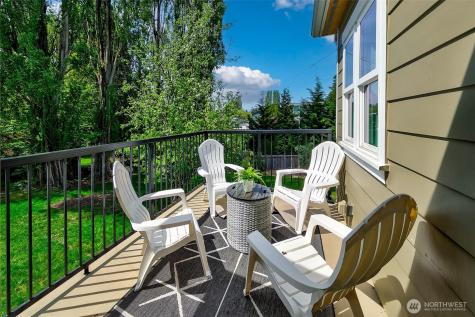 9545 2nd Avenue NW Seattle WA 98117