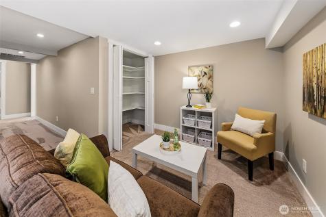 9545 2nd Avenue NW Seattle WA 98117