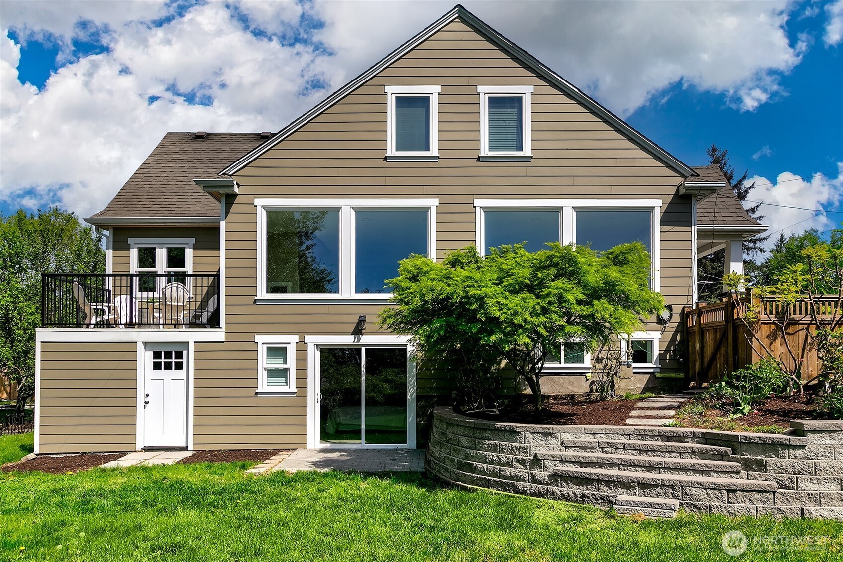 9545 2nd Avenue NW Seattle WA 98117