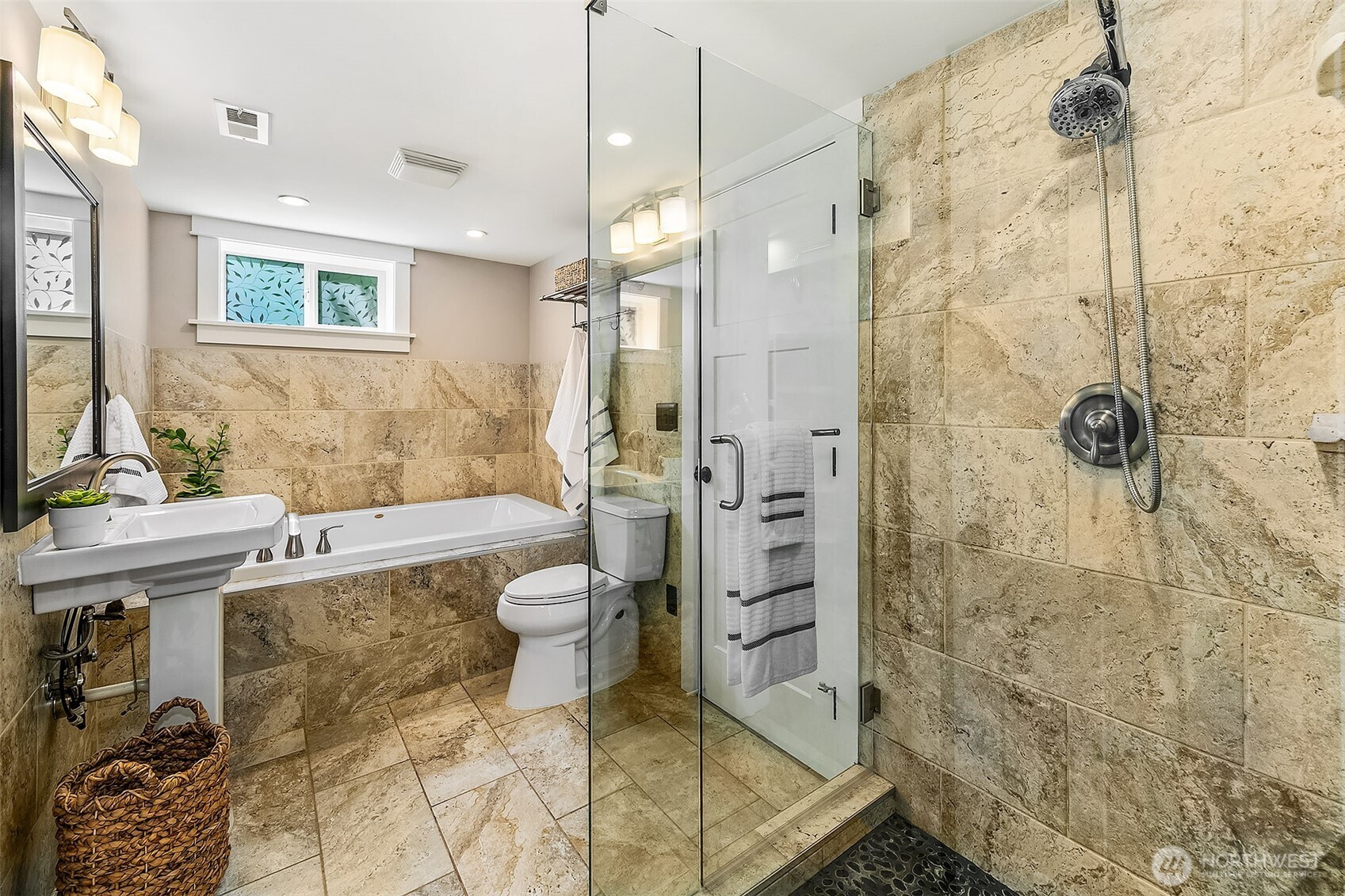 9545 2nd Avenue NW Seattle WA 98117