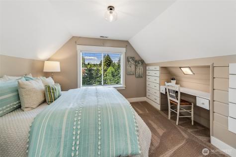 9545 2nd Avenue NW Seattle WA 98117