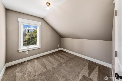 9545 2nd Avenue NW Seattle WA 98117