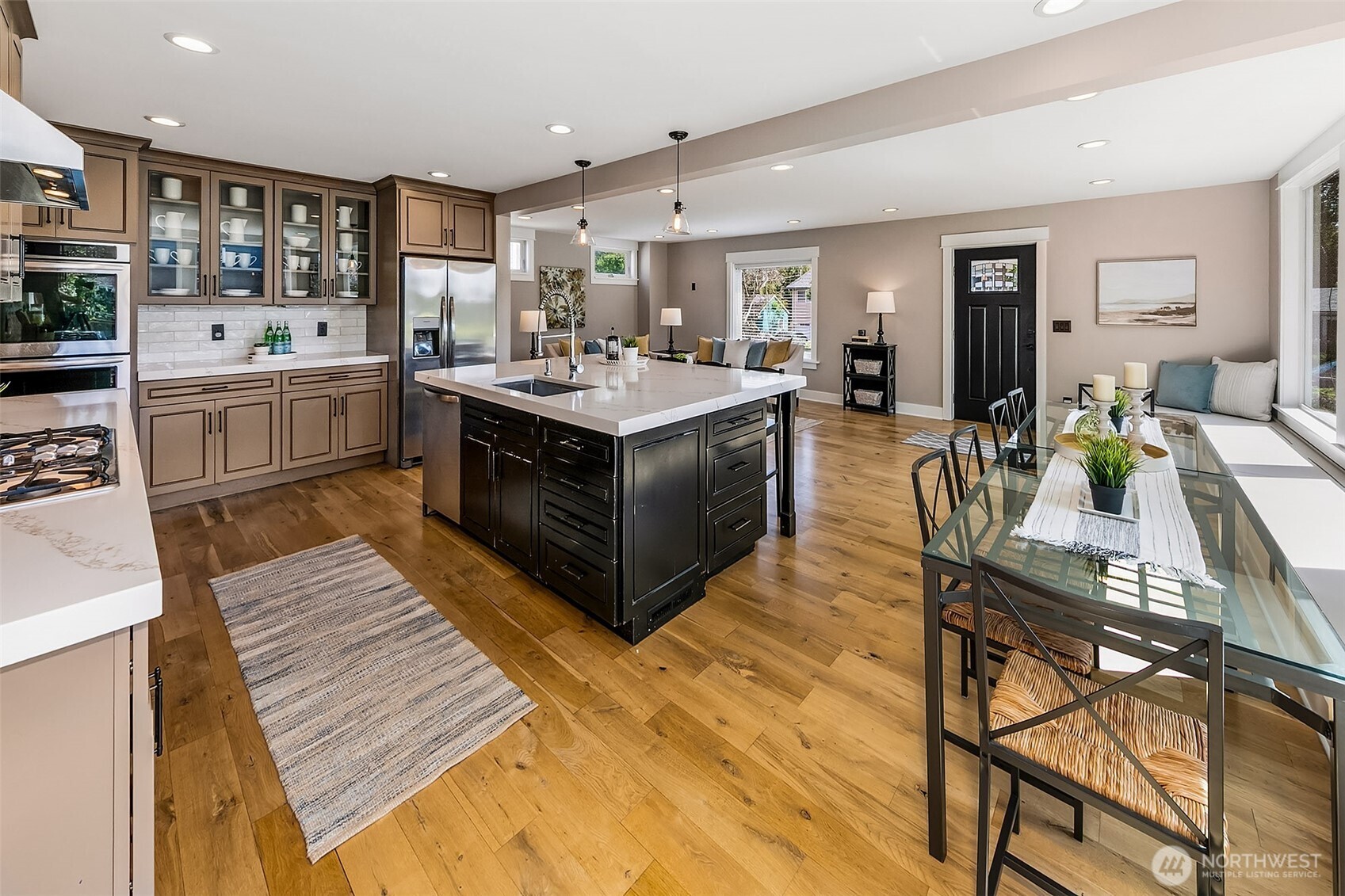 9545 2nd Avenue NW Seattle WA 98117