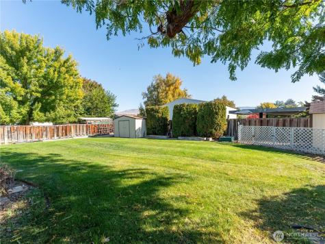 1421 Poplar Avenue Wenatchee WA 98801